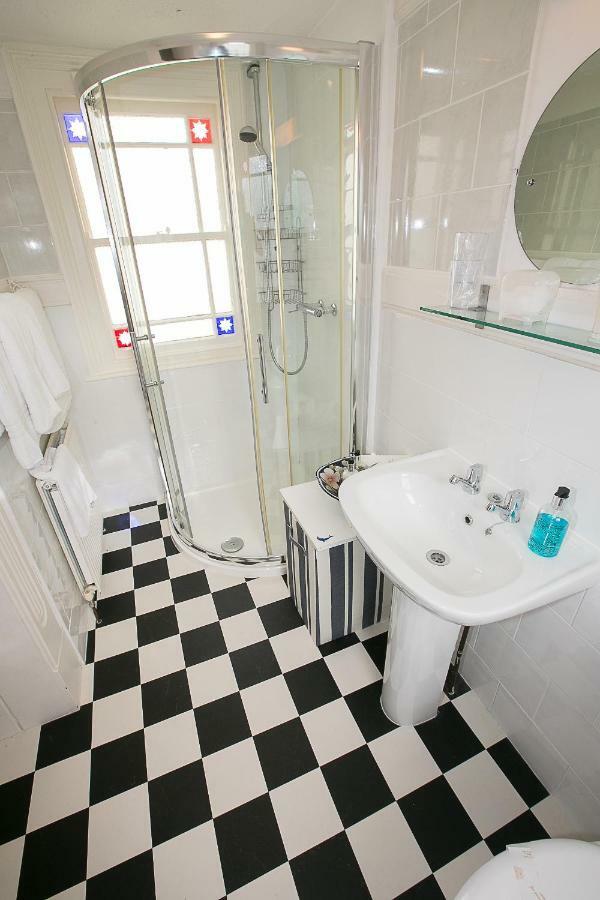 Southford House Ξενοδοχείο Ντάρτμουθ Εξωτερικό φωτογραφία